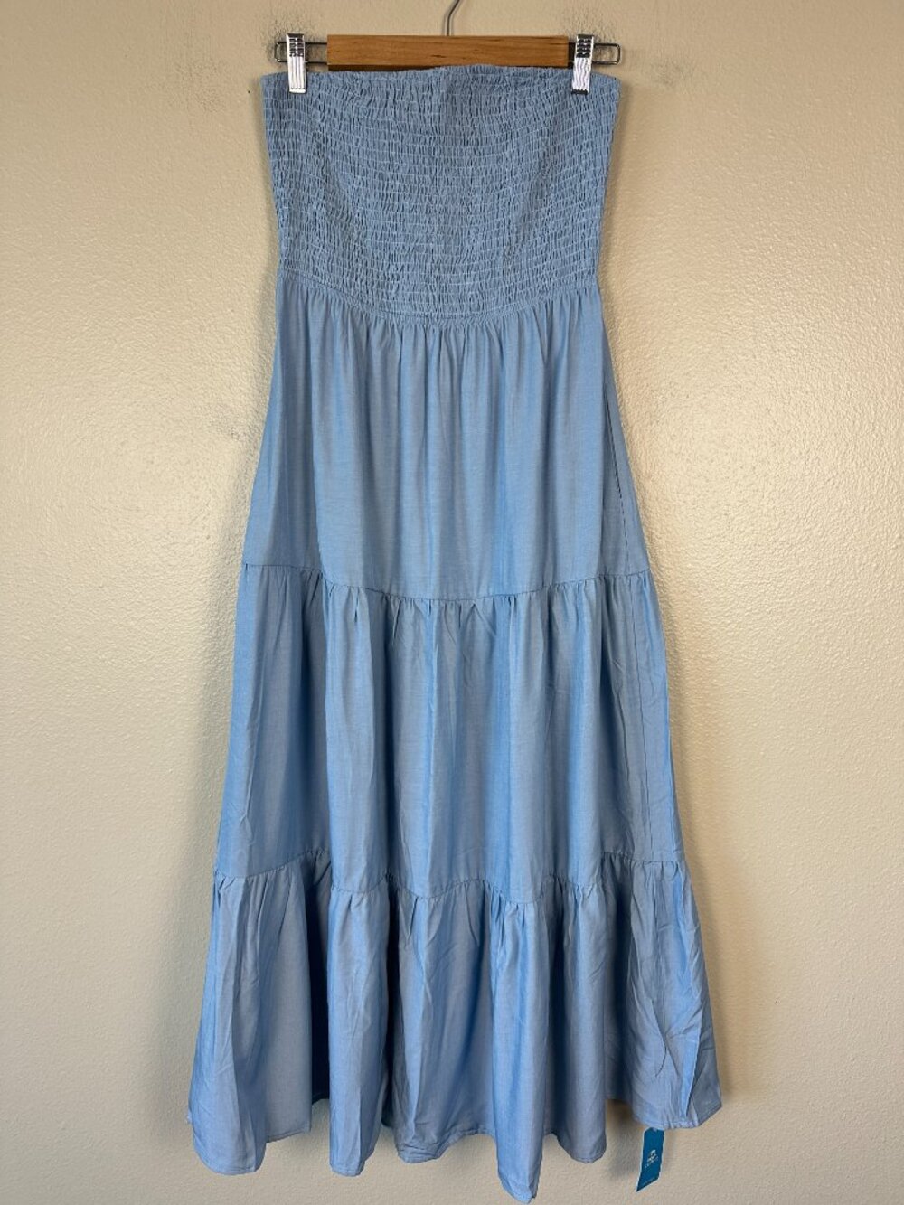 Cupshe Women’s Smocked Bodice Maxi Tube Dress Tiered Blue Small NWT - Picture 3 of 4